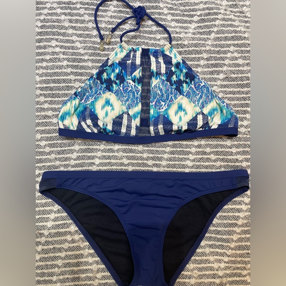 BCBGeneration Blue Patterned Halter Bikini Set - Picture 10 of 16
